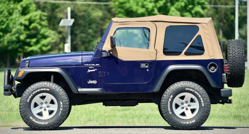 Illustration for article titled $42,000 XJ